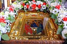 В праздник Святой Троицы митрополит Марк совершил Литургию в Успенском соборе Трифонова монастыря