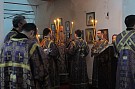 Митрополит Вятский и Слободской Марк совершил последнюю в этом году Пассию в Царево-Константиновской Знаменской церкви г. Кирова