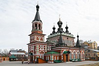 В Великий Четверток Страстной седмицы Великого поста богослужения архиерейским чином совершились в Свято-Серафимовском соборе города Кирова - 17.04.2025