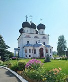 Расписание богослужений в Успенском кафедральном соборе в августе 2025 года 
