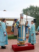 Праздничная Литургия на месте будущего строительства возрождающейся Федоровской церкви 