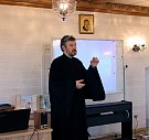 За круглым столом обсудили проблемы катехизации в секулярном мире
