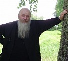 С палкой на атеиста