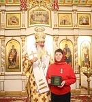 Воскресное богослужение в храме в честь иконы Божией Матери «В скорбех и печалех Утешение» города Слободского